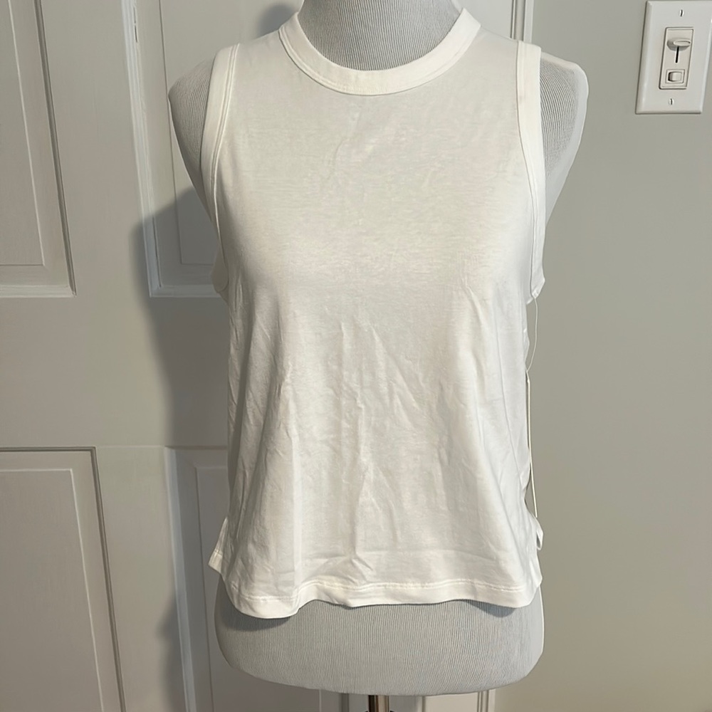 New lululemon white classic fit cotton blend tank